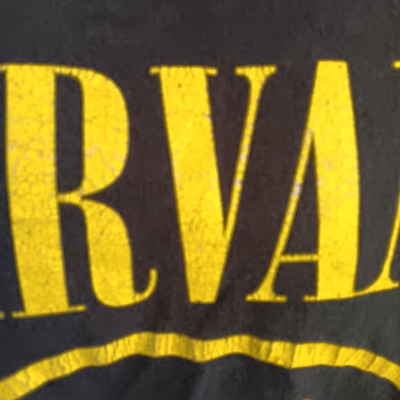XXL T-shirt Nirvana Band Black Yellow Smiley Classic Graphic Design Faded Crack - Picture 3 of 7